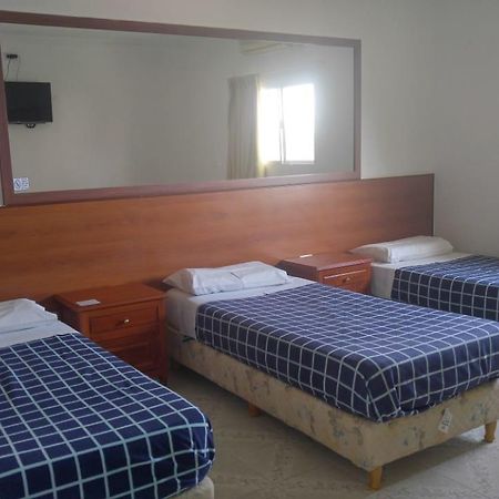 Hotel Cruce Del Desierto Veinticinco de Mayo  Zewnętrze zdjęcie